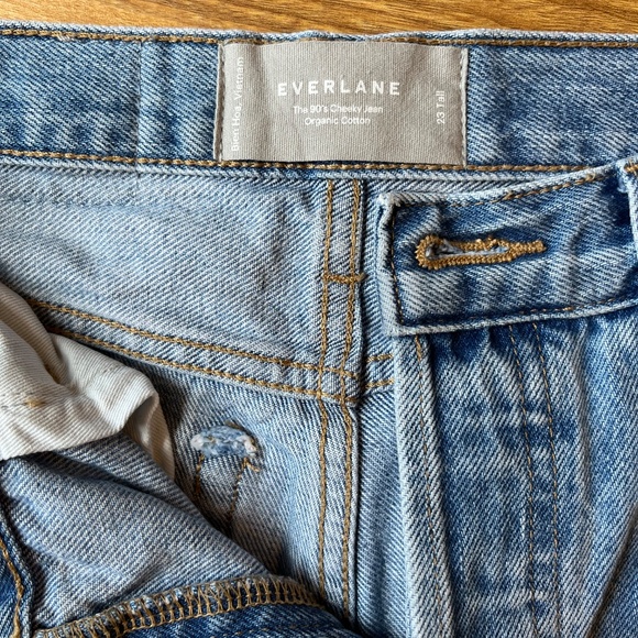 Everlane 90s Cheeky Jean - Picture 2 of 3